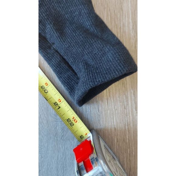 Women's Black Fleece Jacket - Picture 11 of 11